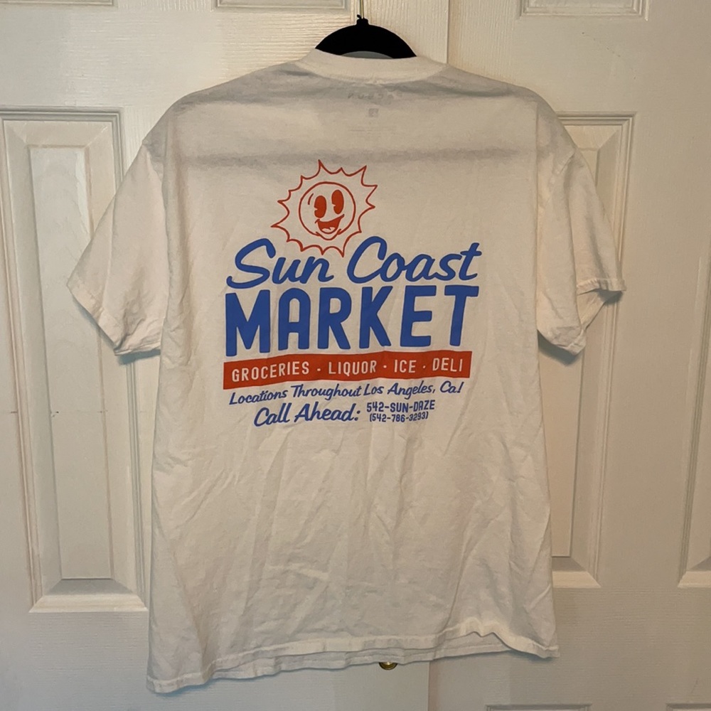 PacSun shirt sleeve tee